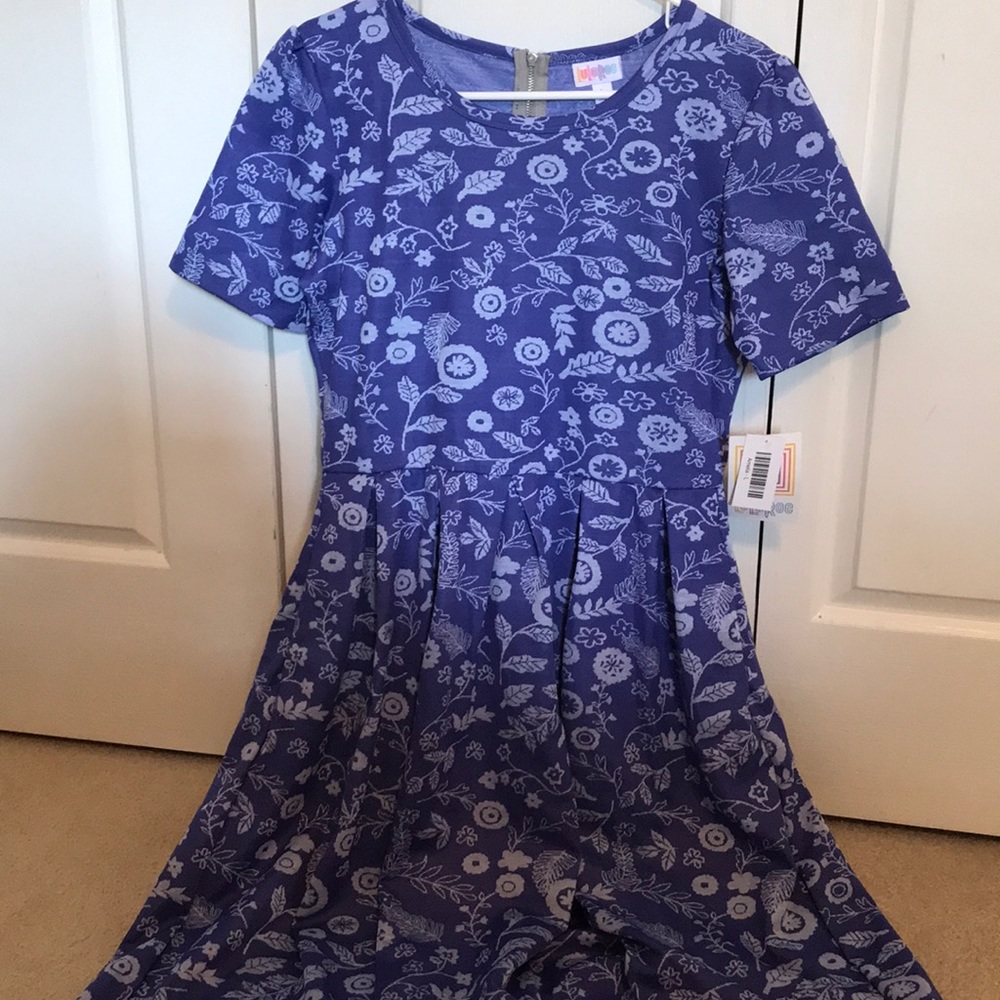 LuLaRoe Amelia